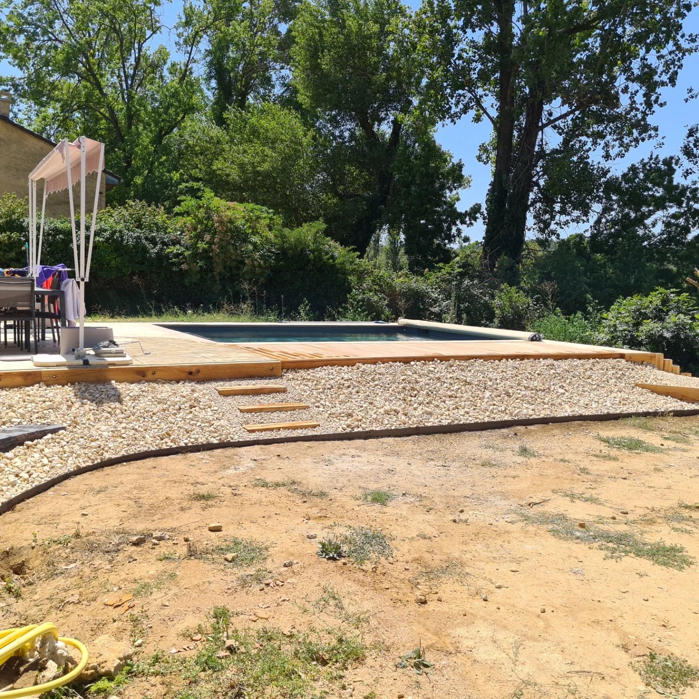 Création d'un massif style méditerranéen